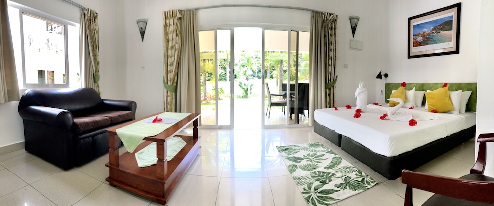 La Modestie Villa photo 5