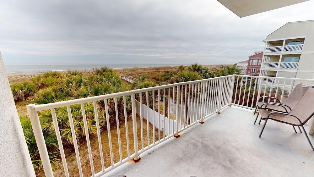 Beach House 2 by Tybee Vacation Rentals