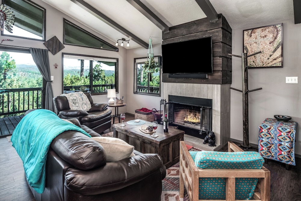 Valley View by Ruidoso Vacation Rentals