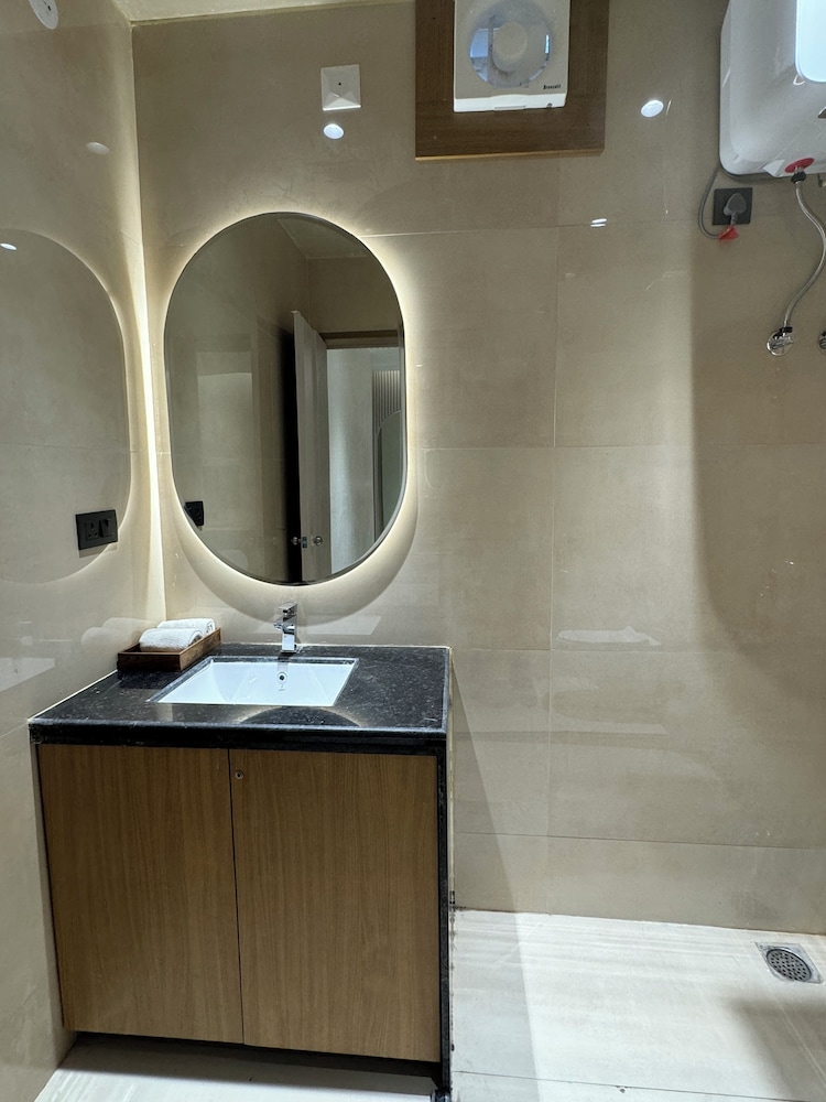 Aura Gold Resort