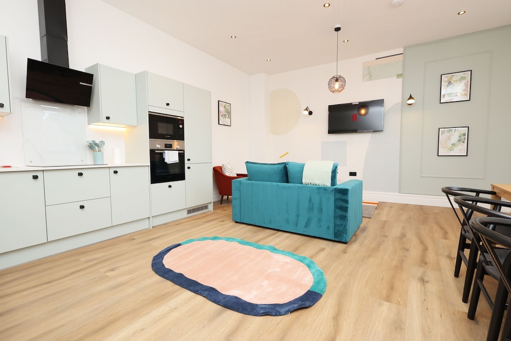 7min Central Bristol - Sleeps 7 - Free Parking