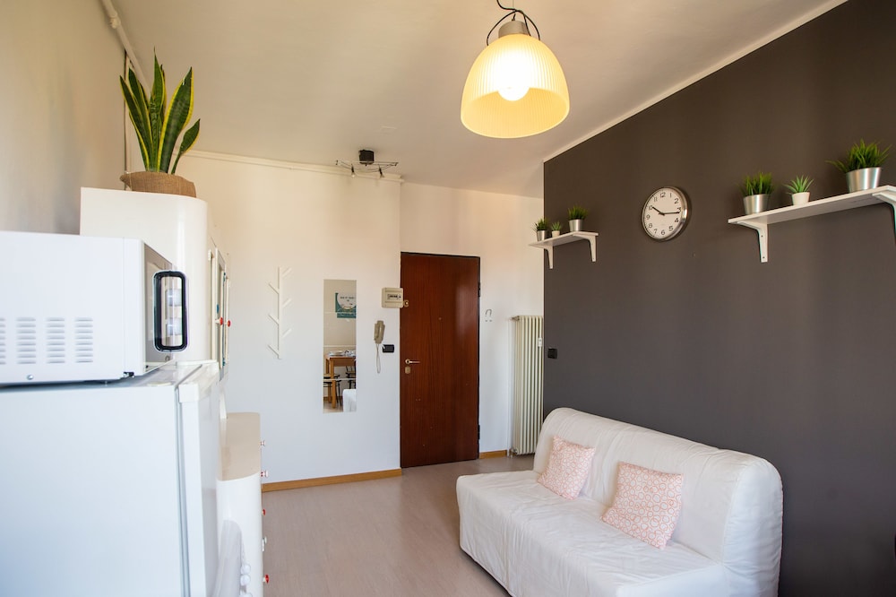 Home Hotel - Sacchini 16