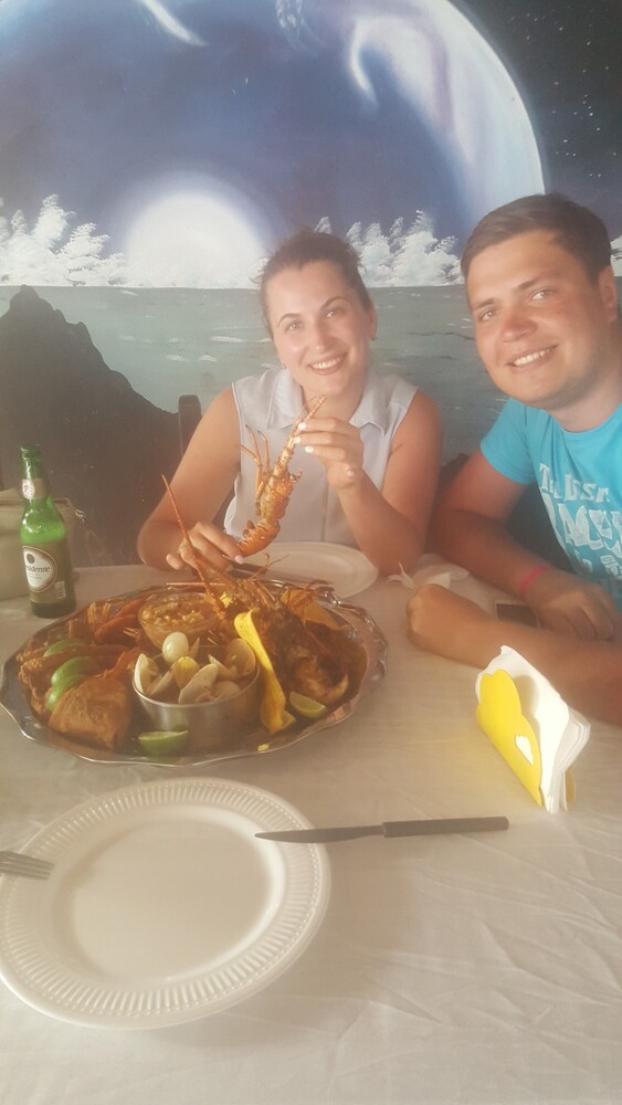 Luz de Luna Hotel & Spanish Restaurant