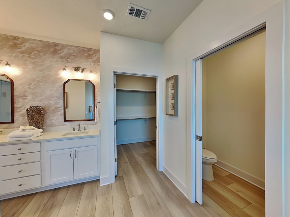 Yacht Harbor House by Southern Vacation Rentals