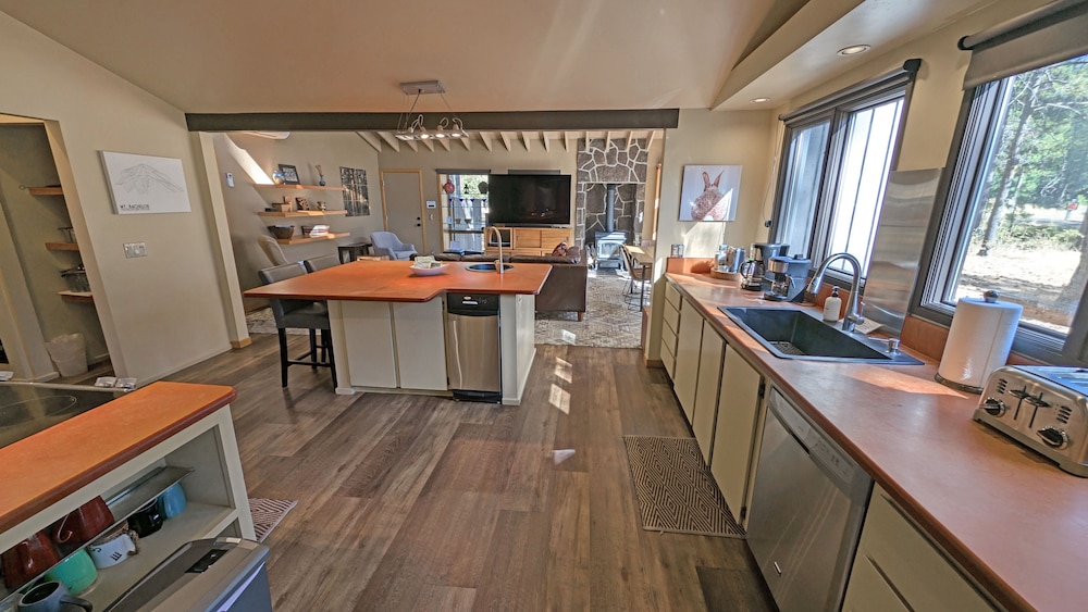 Salishan 5 3 Bedroom Home
