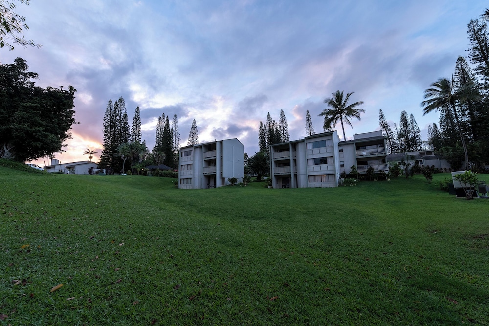 Makai Club Resort