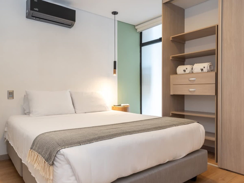 Beautiful 3BR in Laureles Medell n
