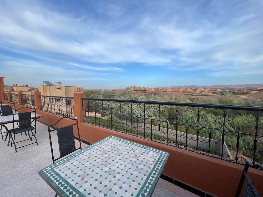 dar olive garden inn