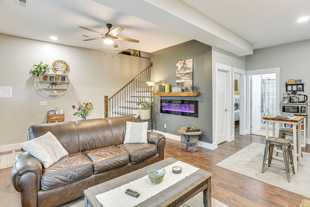 6 Mi to Downtown: Apartment in Chattanooga!