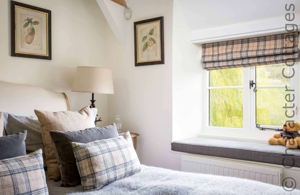 Willow Cottage