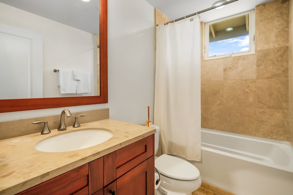 Kauai Pili Mai 15e 3 Bedroom Condo
