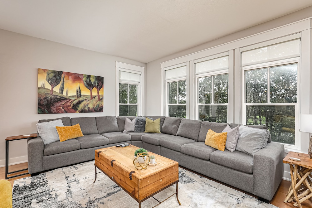 Rivergrass Condos