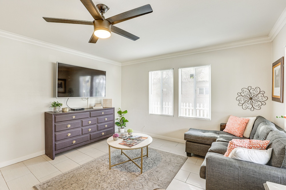 5 Mi to Dtwn: Pet-friendly Phoenix Gem w/ Patio view 3