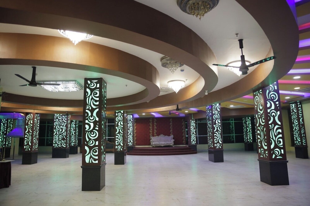 Hotel Q Green