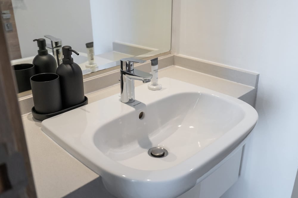 Luxury 1-bedroom in Dubai Marina That Sleeps 2