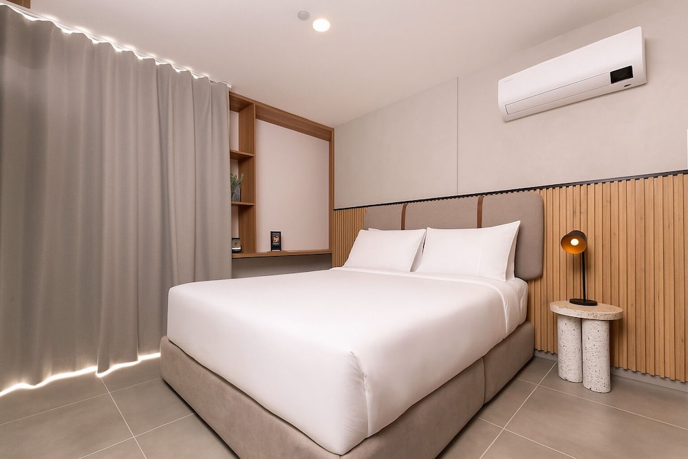 Metropolitan Living by HOUSY