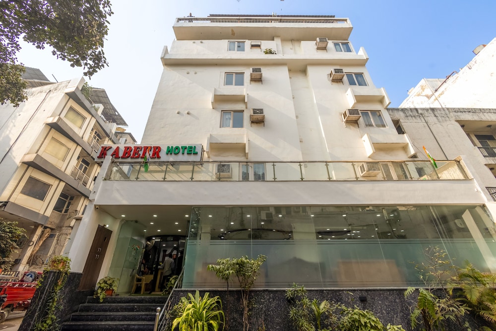 Hotel Kabeer New Delhi Railway Station