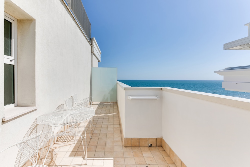 Marittimo Riccione view 2