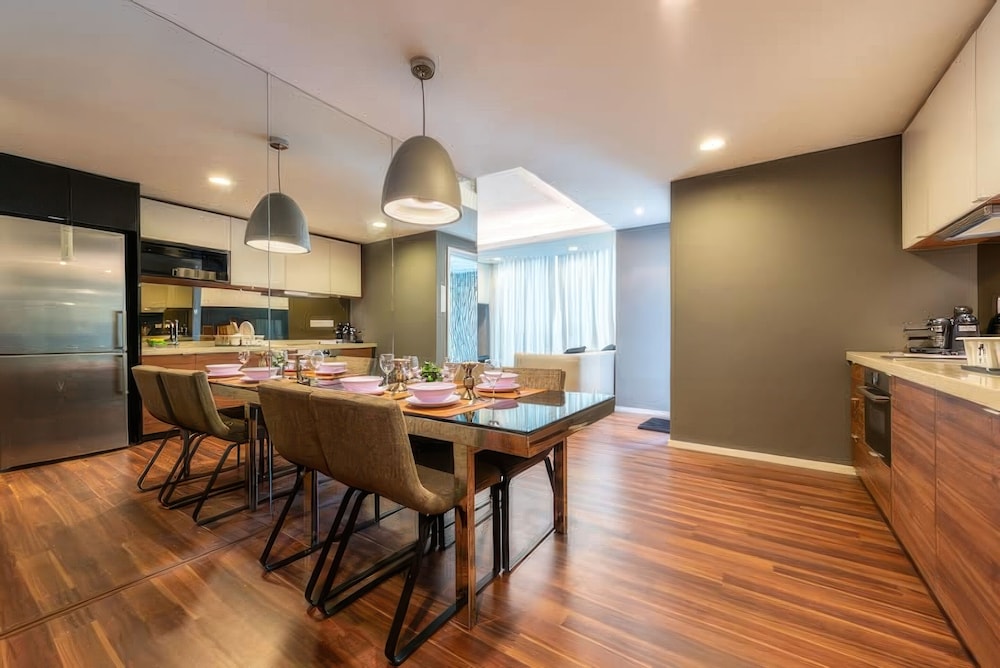 VERVE Suites KL South Apartments & Condo