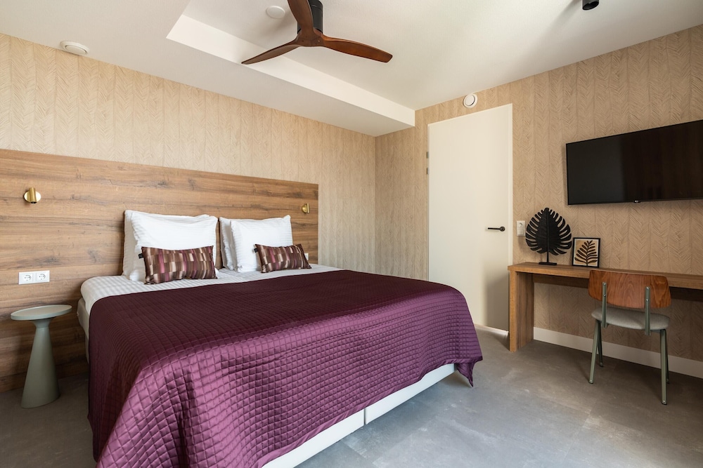 3-bedroom Holiday Home in Den Haag