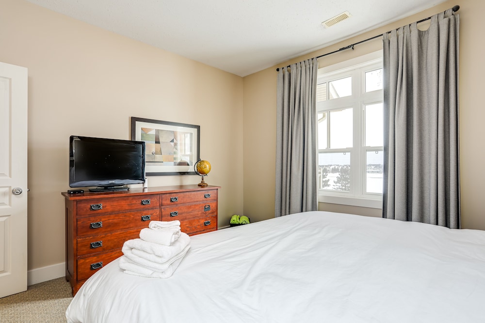 Rivergrass Condos - Image 3