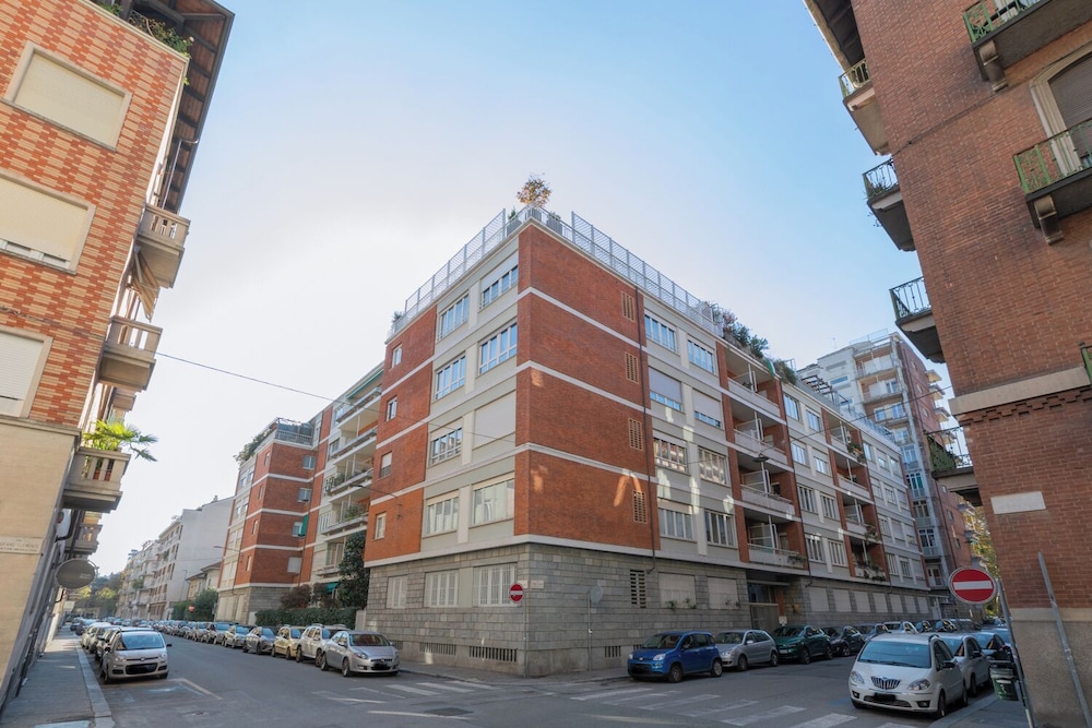 The Billiards Flat by Wonderful Italy