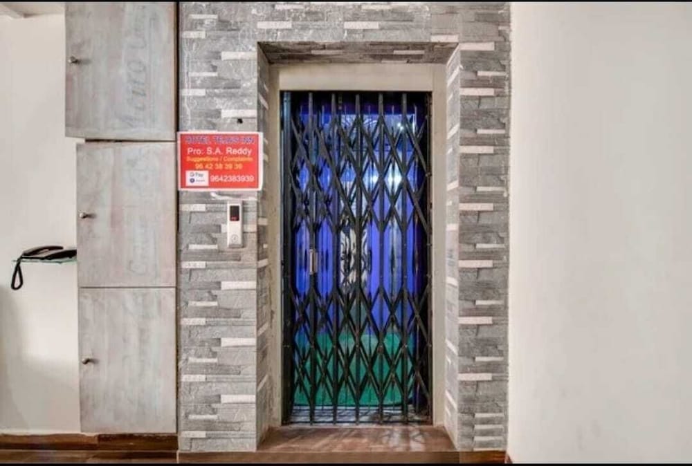 HOTELTEJAS INN