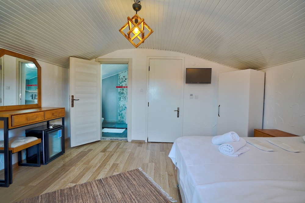 Lamira Suites Alacati - Image 34