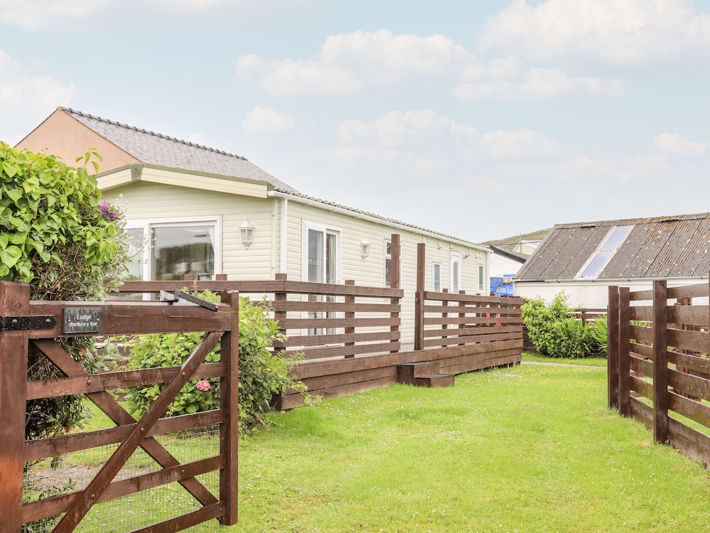 Bwthyn Y Bae Lodge