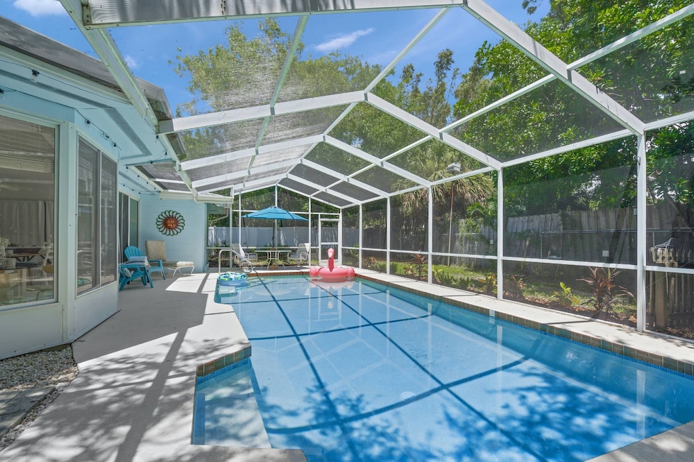 Sand Dollar Cottage