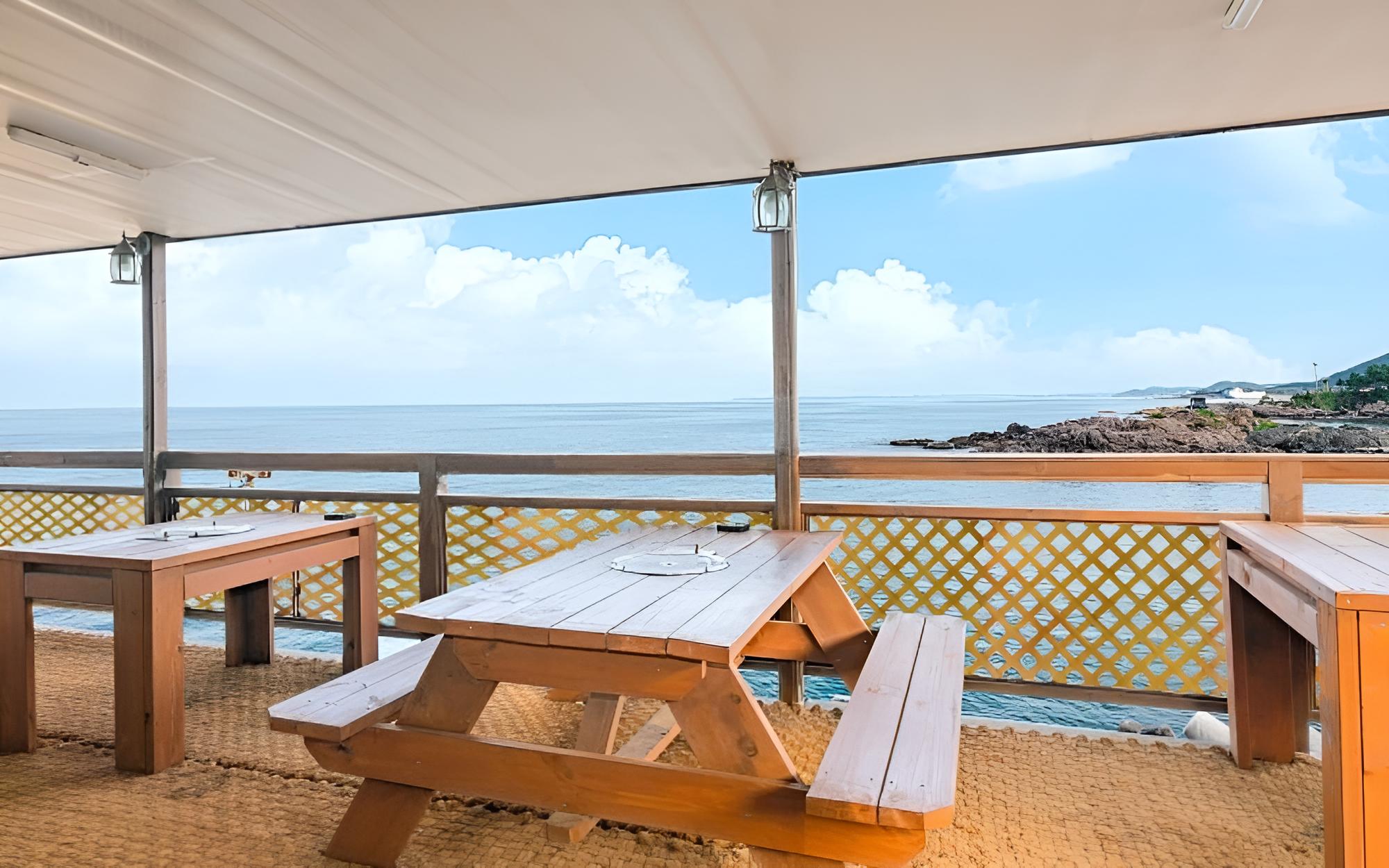 Photo 38