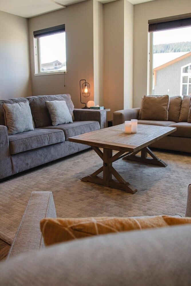 Echo Landing #20 3 Bedroom Townhouse
