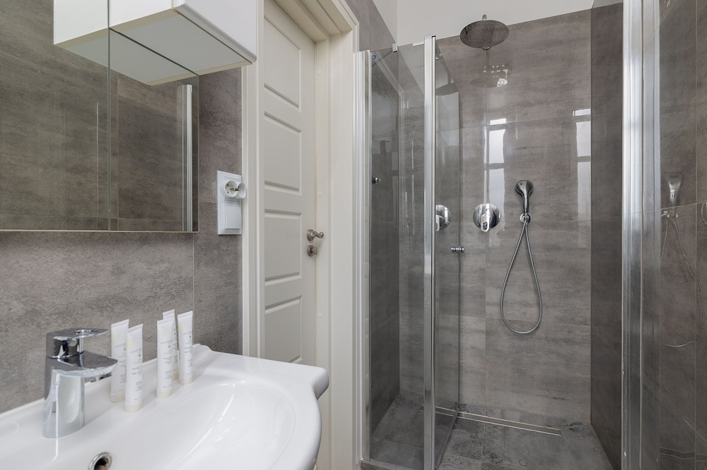 Luxury Apartment in Szczecin by Renters