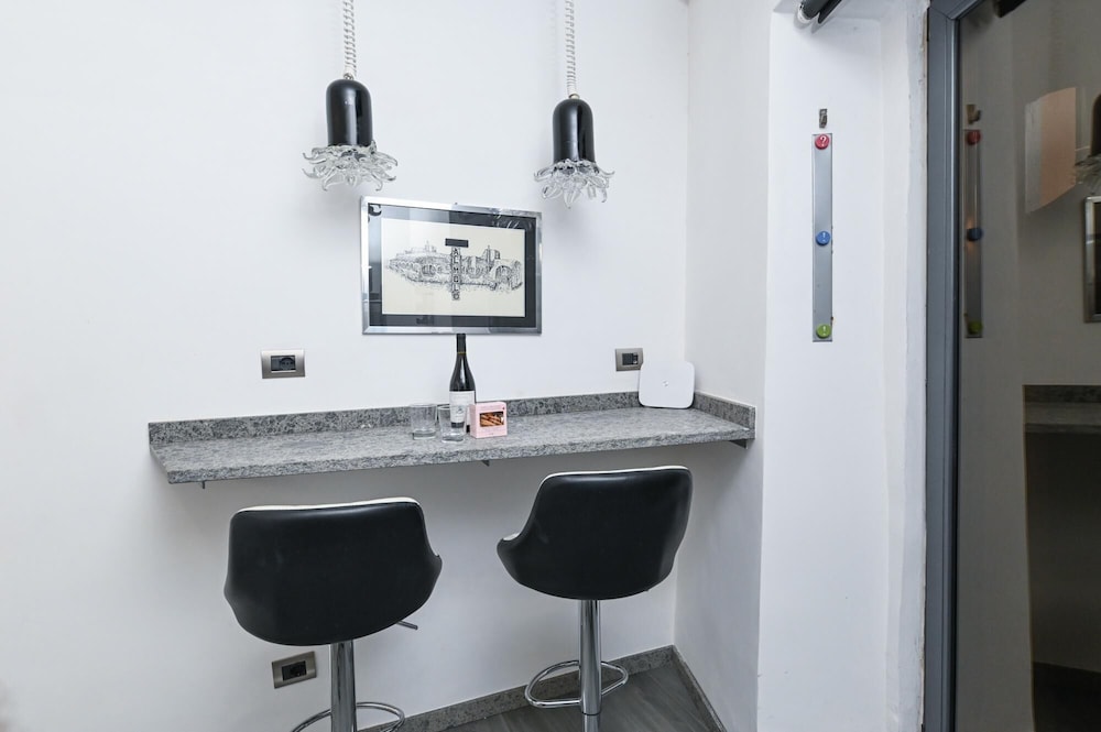 The Essential - Trastevere Design Studio