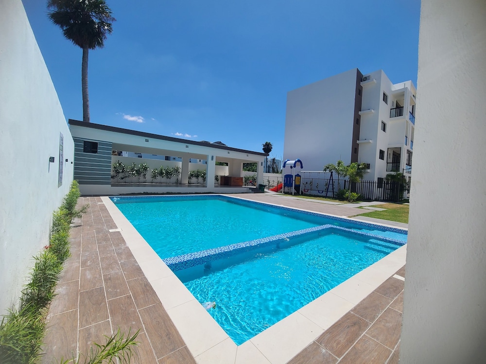 Bello con piscina