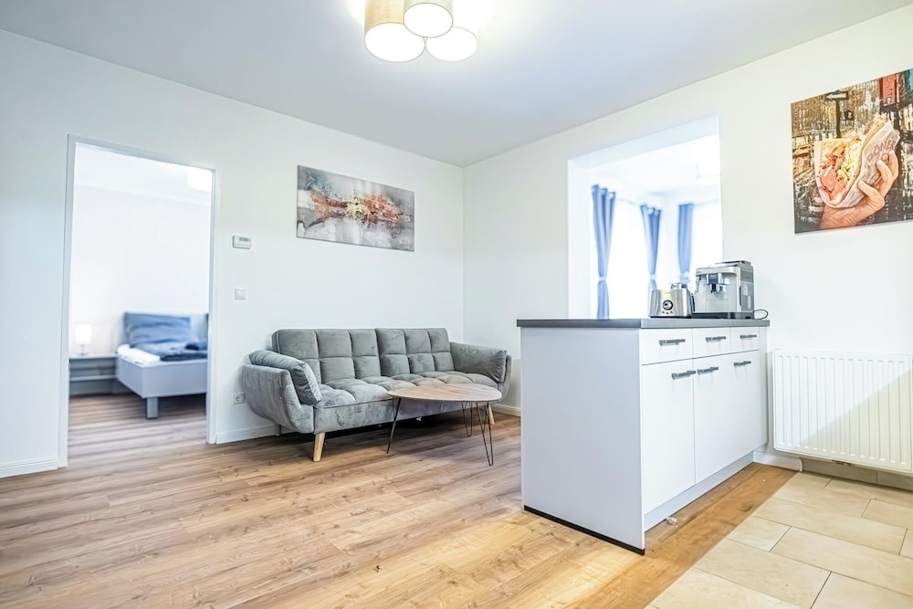 Comfy 2BR 1LR Apartment Donaustadt
