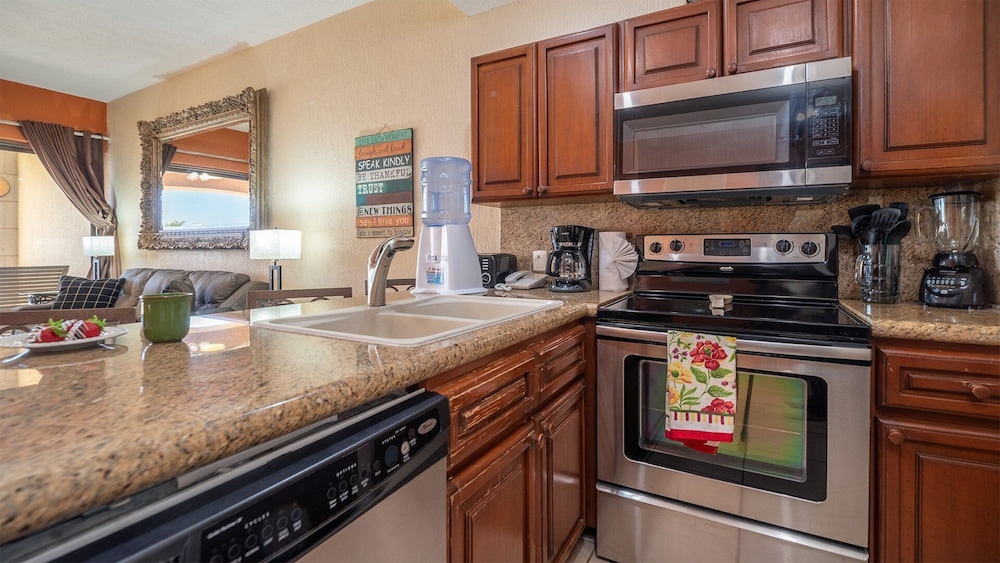 Sandy Feet Retreat Haven Oceanfront Condo