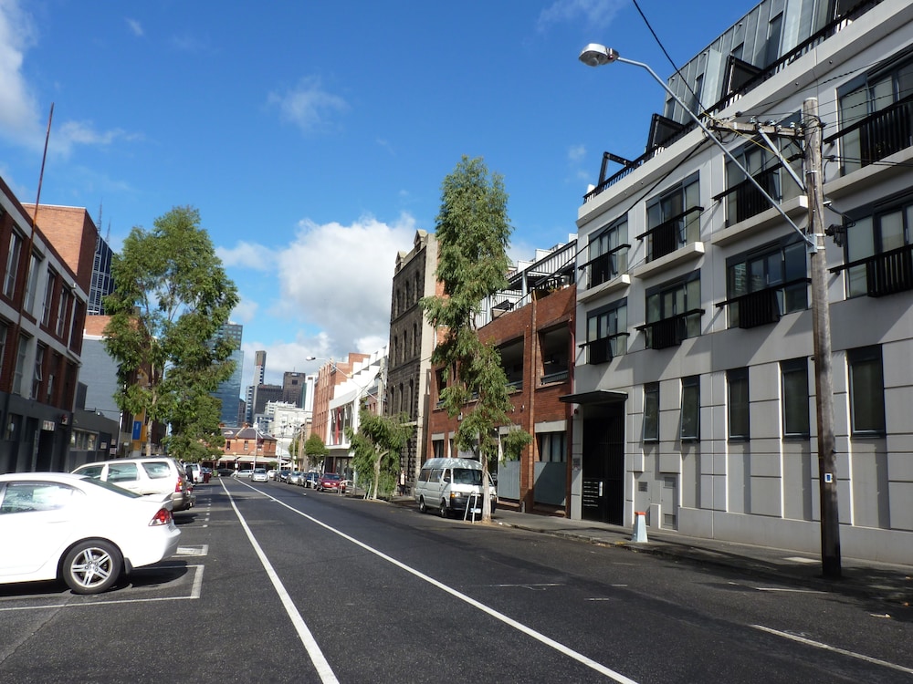 Australian Home Away at Market Square Melbourne