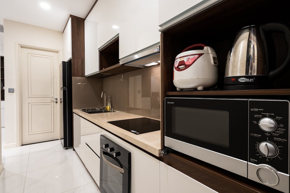 Hyatt-Vincom-JapTown D1