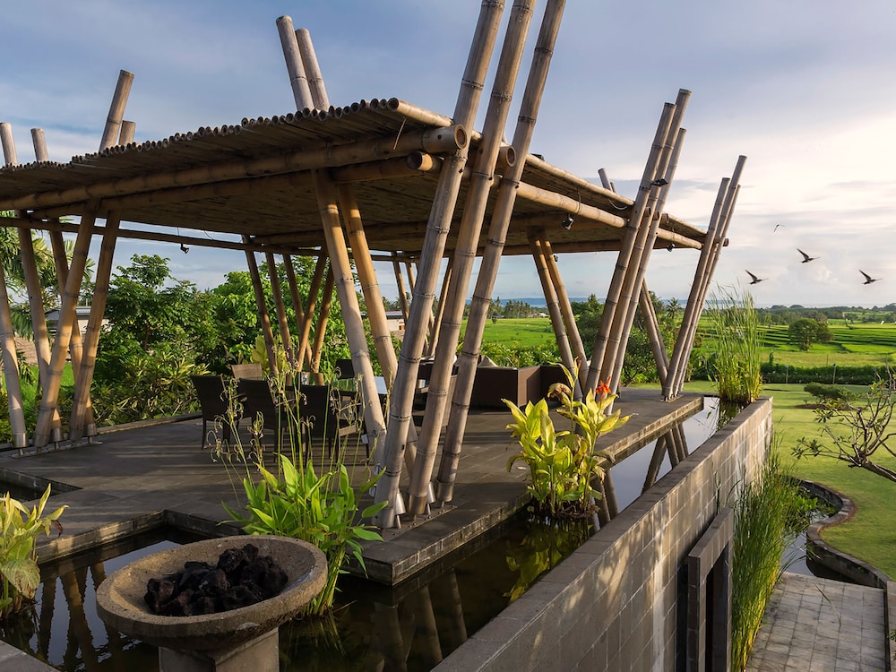 Mandalay Villas