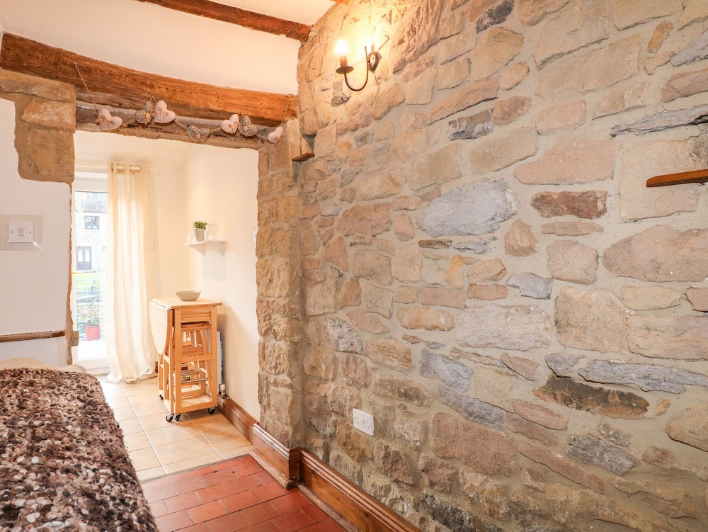 Hallbrook Cottage
