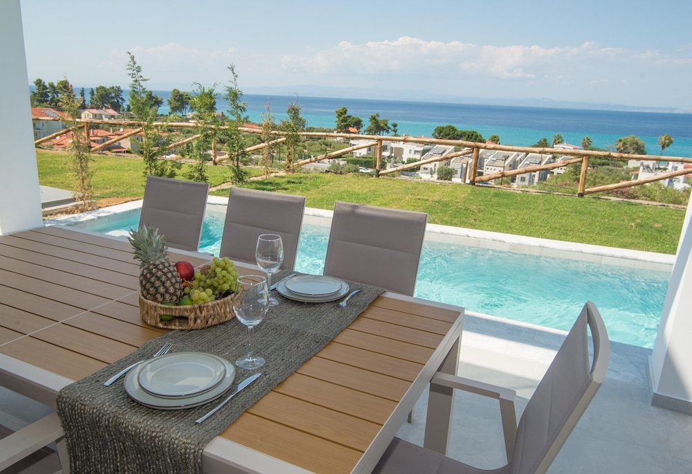 Sunrise Villas Collection