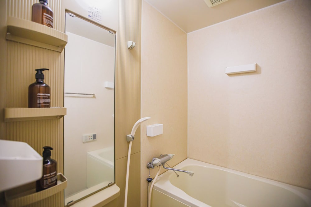 R Residence Tanimachi