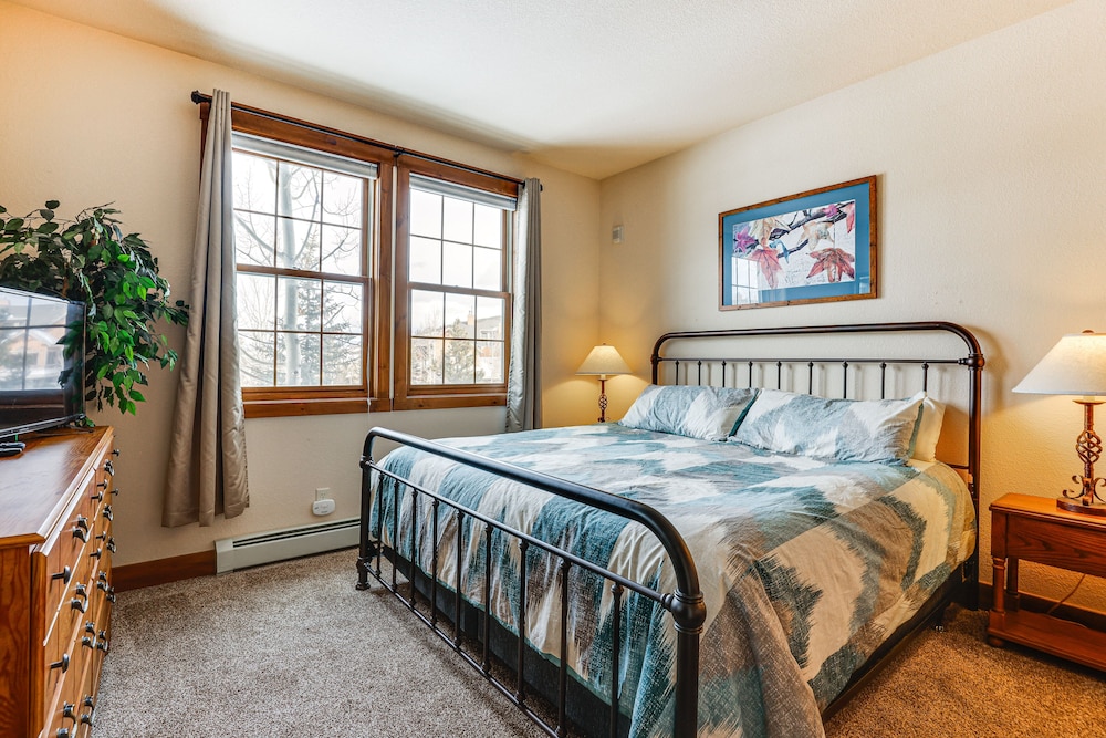Ski-in/ski-out Granby Ranch Condo w/ Pool Access - Property Image 23