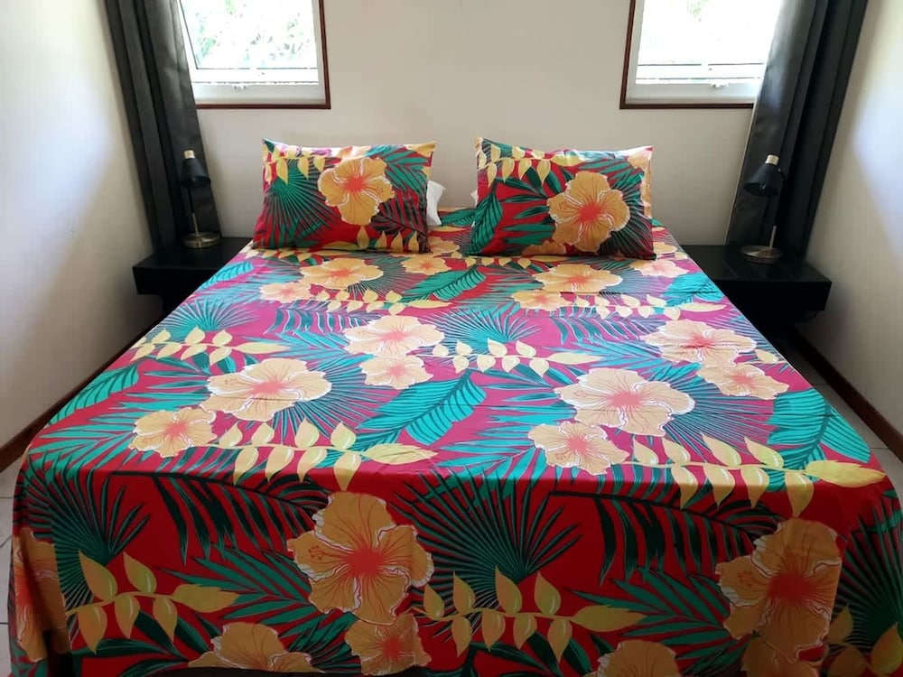Fare Kale Tiahura in Moorea-maiao
