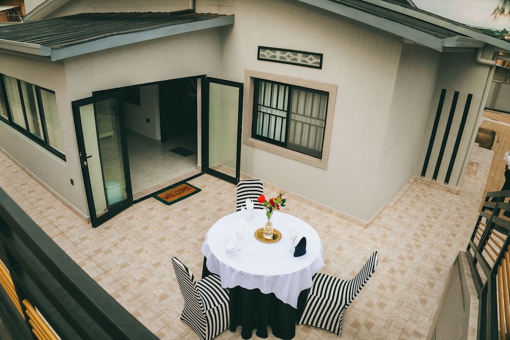 One Click Apartment