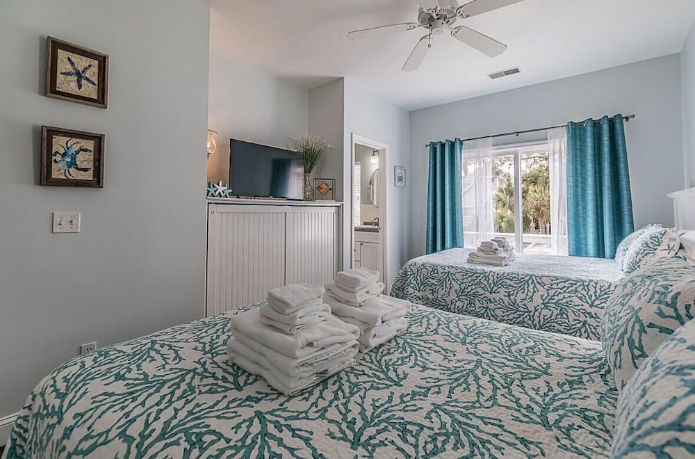 Charming Coastal Retreat on Fripp Island - 3br/3ba With Golf Course Views