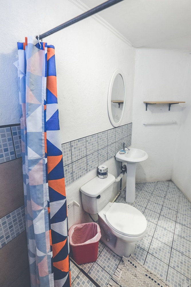Pura Vida Hostel