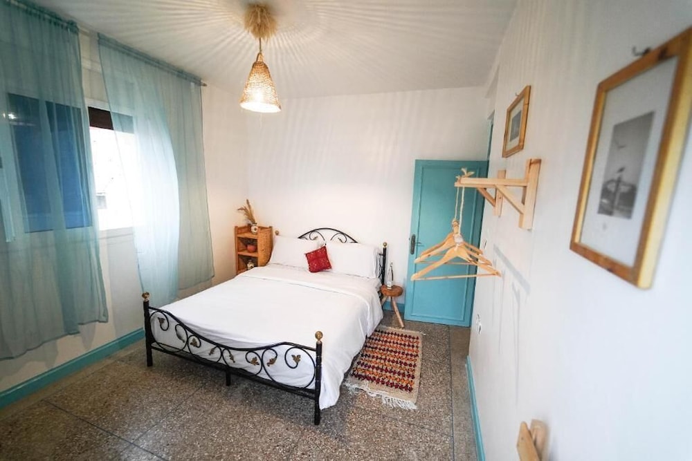 Anza Sets House