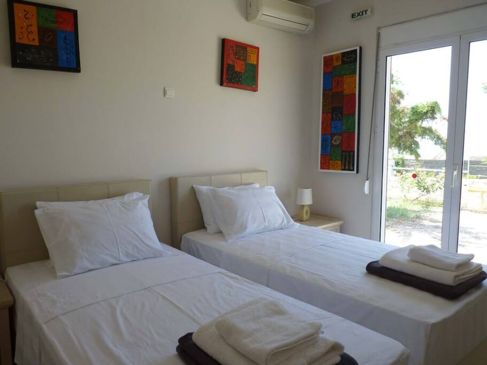 Tersanas Villas